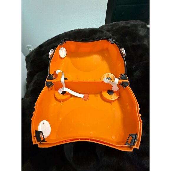Melissa & Doug Trunki Tiger Kids Ride-On Suitcase Carry-On Luggage Orange Case - Picture 4 of 4